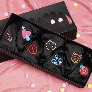 Morgan Lane x Alison Lou Naughty Emoji 7 Thong Set  - NWT